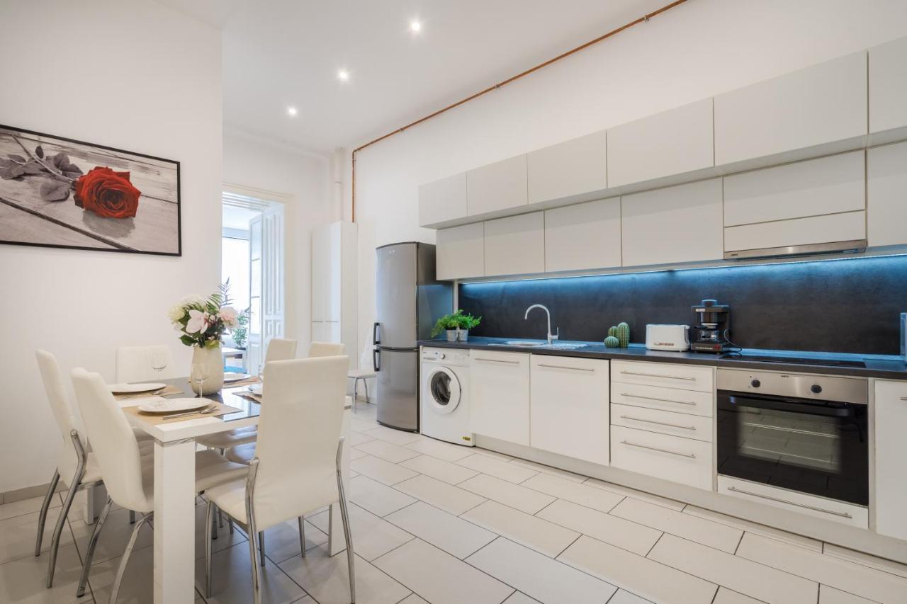 Real Apartments Vadasz Budapest Eksteriør bilde